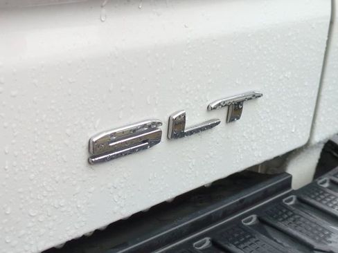 Used 2019 GMC Sierra 1500 SLT w/ SLT Convenience Package image 22