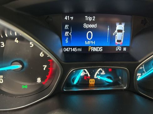 Used 2018 Ford Escape Titanium image 16