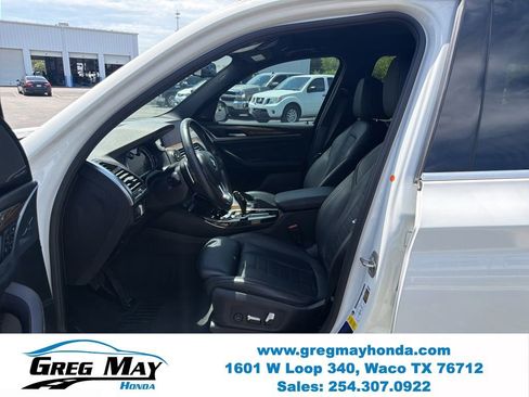 Used 2019 BMW X3 sDrive30i w/ Premium Package RWD image 9