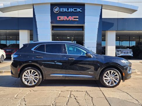 New 2026 Buick Envision Avenir image 3