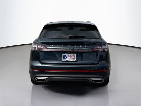 Used 2021 Lincoln Nautilus Reserve FWD image 6