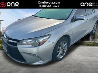 Used 2017 Toyota Camry SE video 1