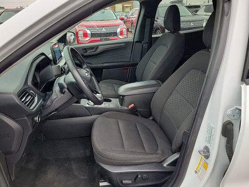 Used 2024 Ford Escape Active image 10