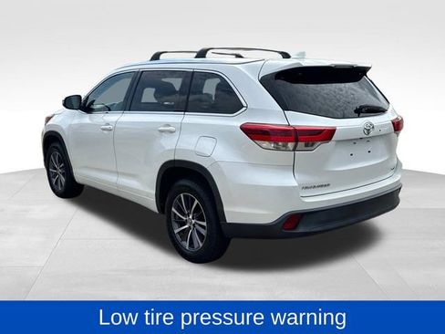 Used 2018 Toyota Highlander XLE FWD image 8