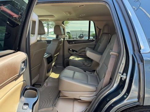 Used 2019 GMC Yukon SLT image 14