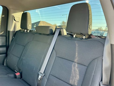 Used 2022 Chevrolet Silverado 2500 Custom w/ Custom Value Package image 29