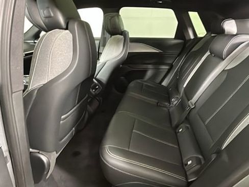 Used 2024 Cadillac Lyriq Tech RWD image 27