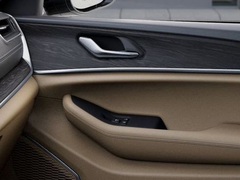 New 2026 Jeep Grand Cherokee Limited w/ Limited Altitude Package image 25