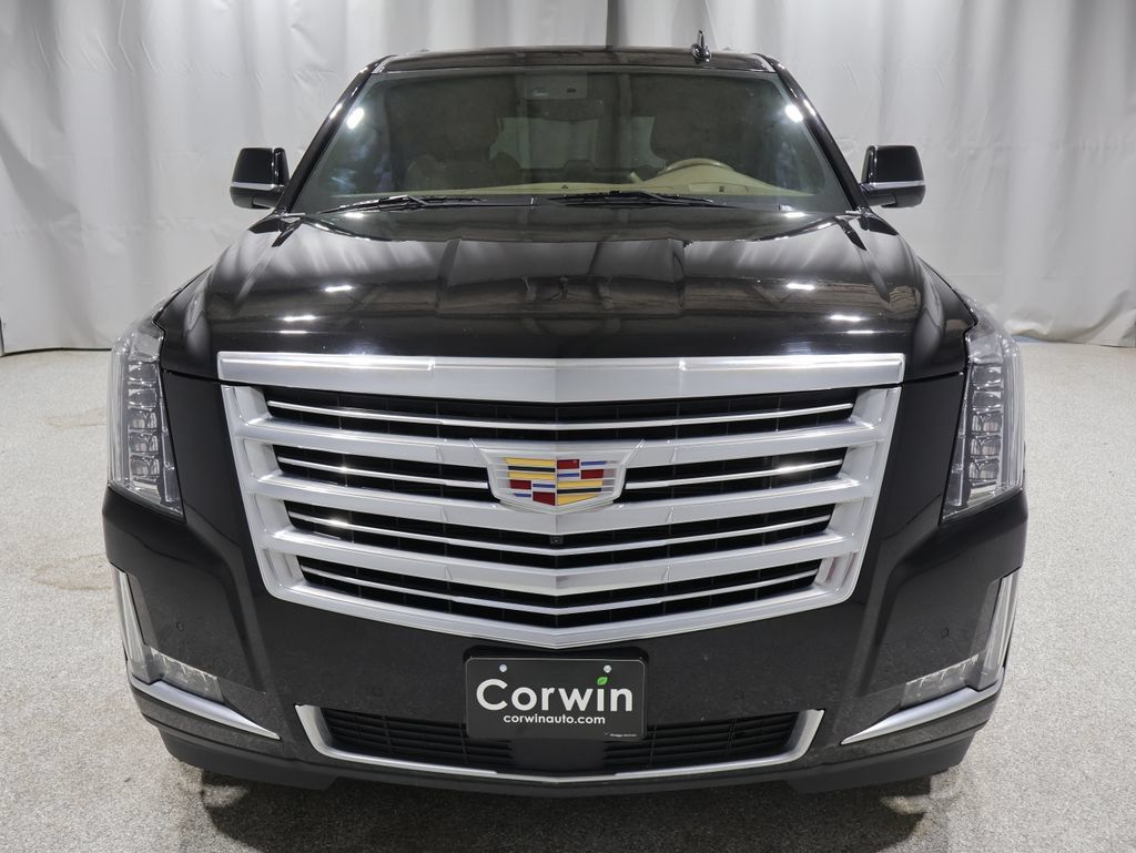 Used 2020 Cadillac Escalade Platinum AWD/4WD image 7