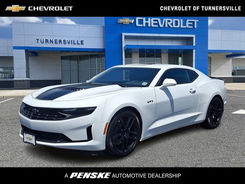 Certified 2023 Chevrolet Camaro LT w/ Technology Package RWD image 1
