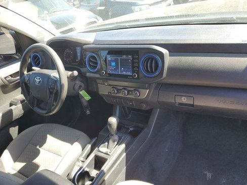 Used 2022 Toyota Tacoma SR RWD image 13