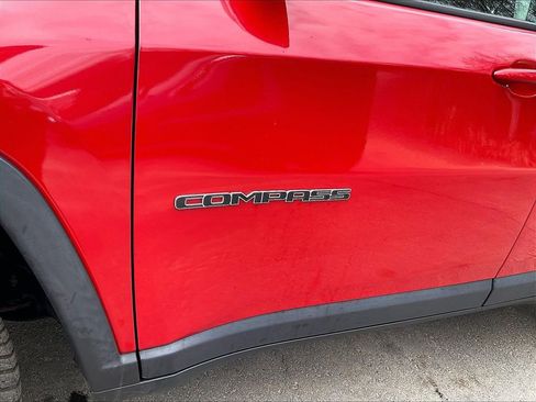 Used 2021 Jeep Compass Limited AWD/4WD image 29