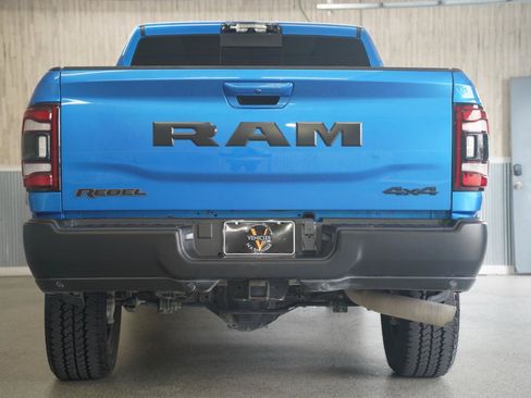 Used 2024 RAM 2500 Rebel w/ Towing Technology Group AWD/4WD image 9