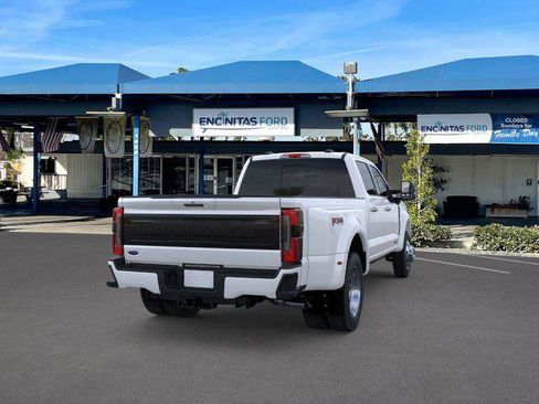 New 2026 Ford F450 Platinum w/ FX4 Off-Road Package image 8