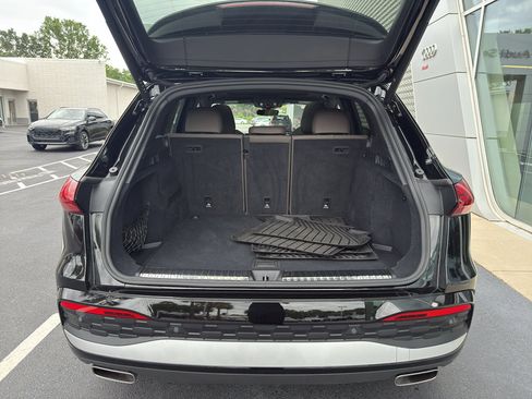 Used 2025 Audi Q5 Prestige AWD/4WD image 10