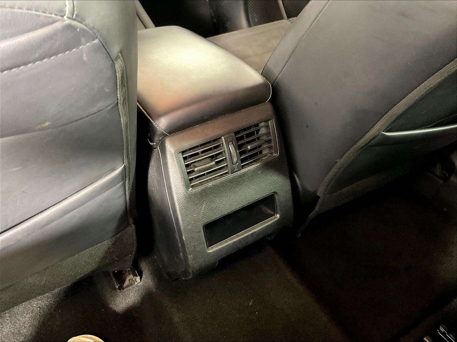 Used 2022 Mitsubishi Outlander SE AWD/4WD image 10