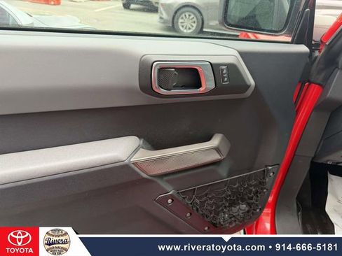 Used 2021 Ford Bronco Black Diamond AWD/4WD image 12
