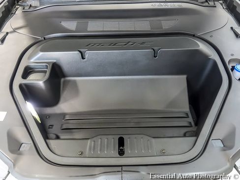 Used 2025 Ford Mustang Mach-E Premium AWD/4WD image 28