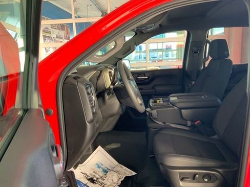 Used 2022 Chevrolet Silverado 1500 Custom image 15