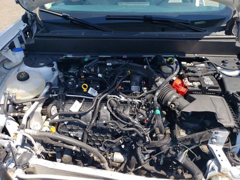 Used 2024 Ford Maverick XLT w/ Equipment Group 300A Standard AWD/4WD image 9