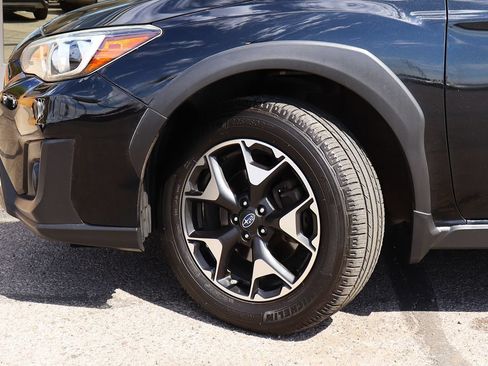 Used 2020 Subaru Crosstrek 2.0i Premium w/ Moonroof Package 2 AWD/4WD image 5