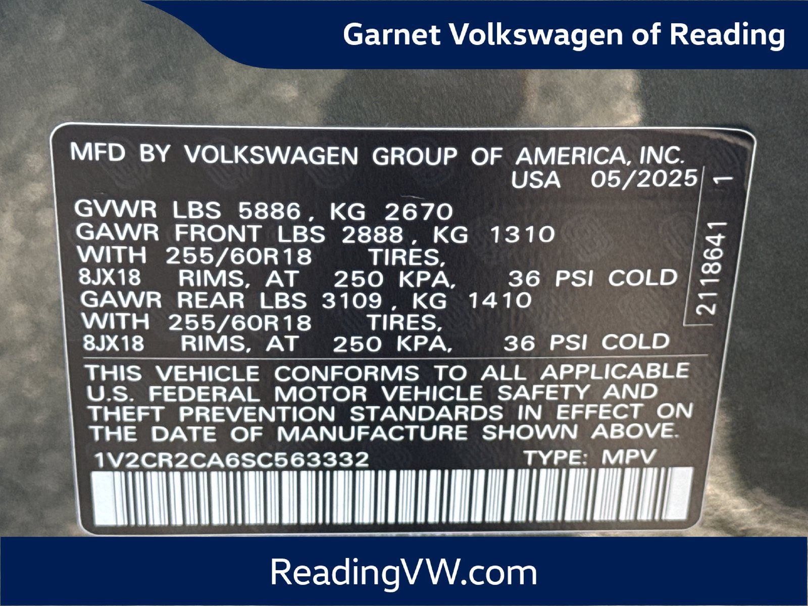 Certified 2025 Volkswagen Atlas Peak Edition SE AWD/4WD image 27