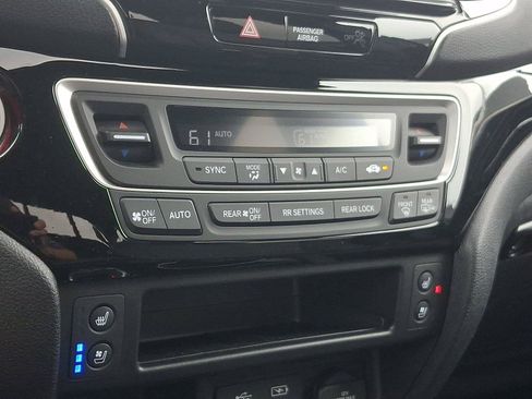 Certified 2026 Honda Ridgeline Black Edition image 15