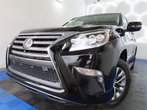 Used 2018 Lexus GX 460 Luxury image 1