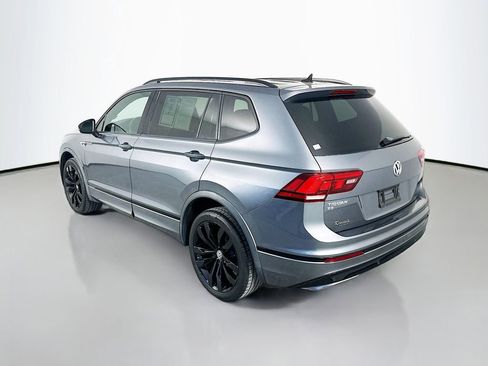 Used 2020 Volkswagen Tiguan SE R-Line w/ 3rd Row Seat Package image 5