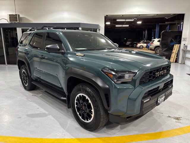 Used 2025 Toyota 4Runner TRD Off-Road Premium w/ Tow Technology Package AWD/4WD image 4
