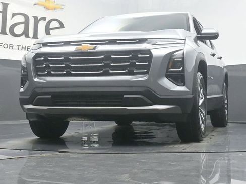New 2026 Chevrolet Equinox LT w/ Safety and Technology Package FWD image 34
