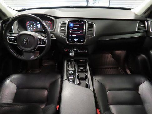 Used 2020 Volvo XC90 T5 Momentum FWD image 52