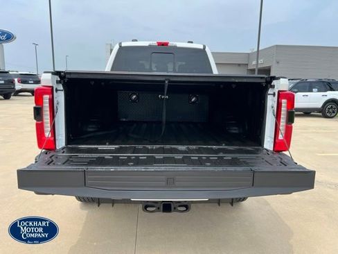 Used 2025 Ford F250 Lariat w/ FX4 Off-Road Package AWD/4WD image 15