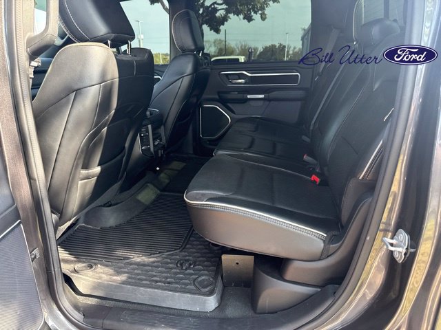 Used 2023 RAM 1500 Laramie AWD/4WD image 7