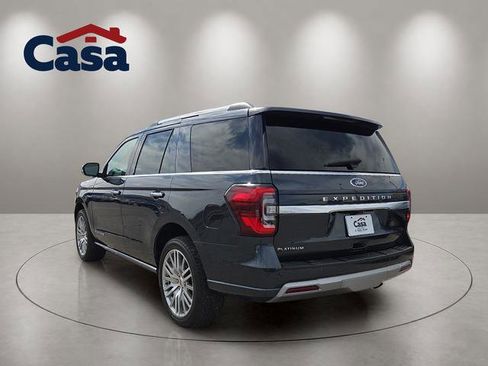 Used 2024 Ford Expedition Platinum AWD/4WD image 2