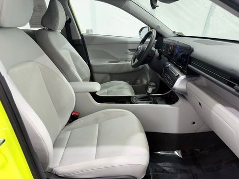 Used 2024 Hyundai Kona SEL image 18