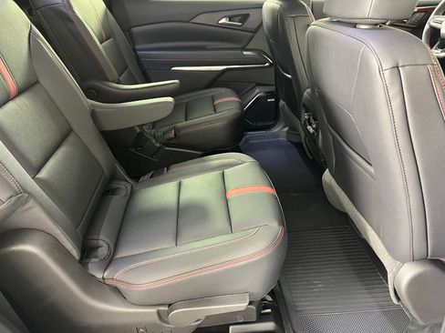 New 2026 Chevrolet Traverse RS w/ LPO, Floor Liner Package image 14