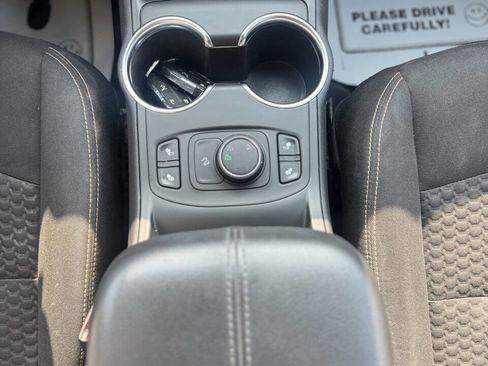 Used 2019 GMC Terrain SLE w/ Driver Convenience Package image 15