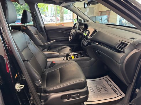 Used 2020 Honda Pilot Elite image 12