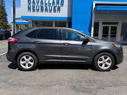 Used 2020 Ford Edge SE AWD/4WD image 4