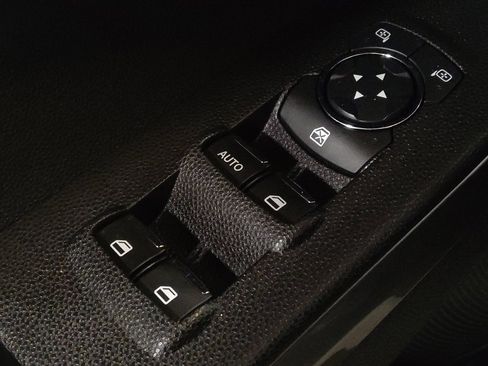 Used 2018 Ford EcoSport SE w/ Interior Protection Package image 27