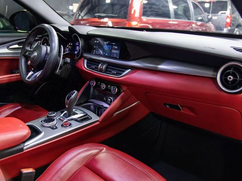 Used 2020 Alfa Romeo Stelvio Sport w/ Quick Order Package 22K Sport image 27