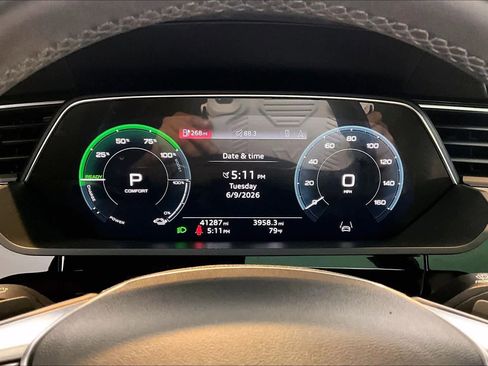 Certified 2024 Audi Q8 e-tron Prestige w/ Prestige Package AWD/4WD image 24