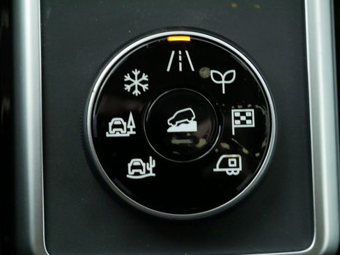 New 2026 Nissan Pathfinder SL AWD/4WD image 34