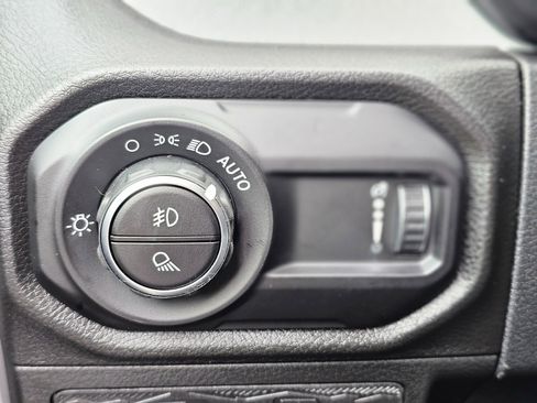 New 2026 Jeep Gladiator Sport image 19