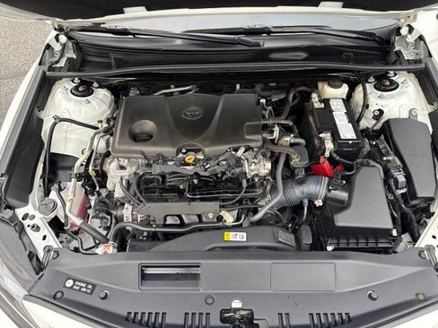 Used 2024 Toyota Camry SE FWD image 30