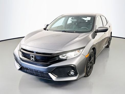 Used 2018 Honda Civic EX image 4