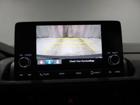 Used 2024 Honda CR-V LX image 27