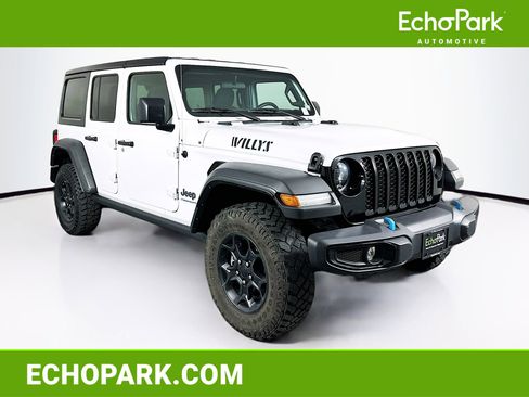 Used 2023 Jeep Wrangler Unlimited image 1