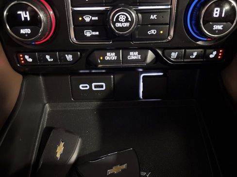 Certified 2021 Chevrolet Tahoe High Country w/ Premium Package image 31